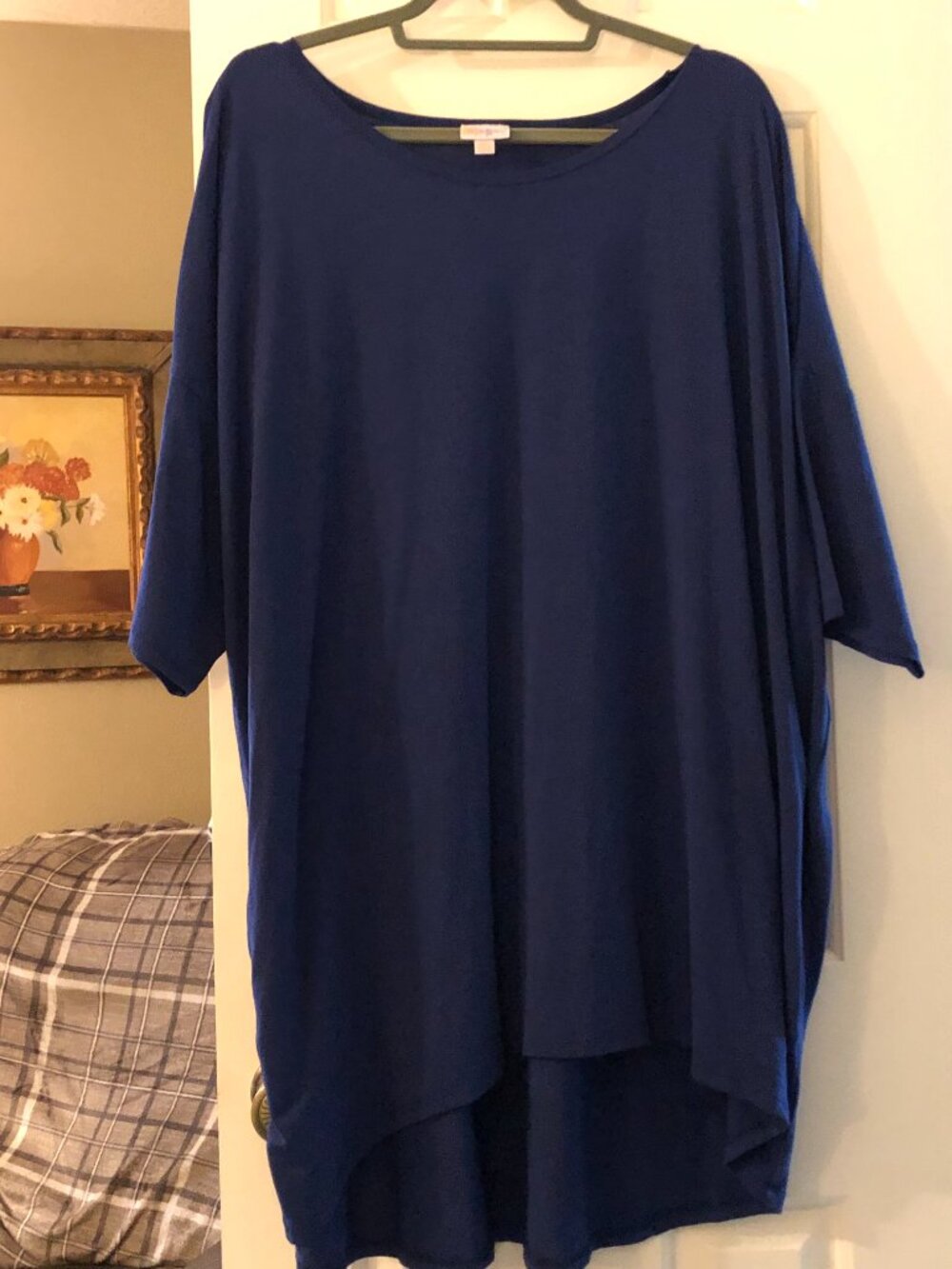 220 NAVY IRMA TUNIC 3X LULAROE - Picture 2 of 2